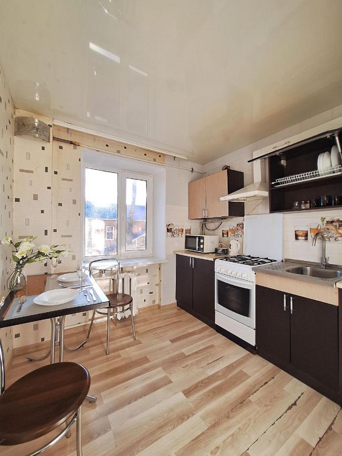 Alex Apartments: On Pushkina Street Apartment *